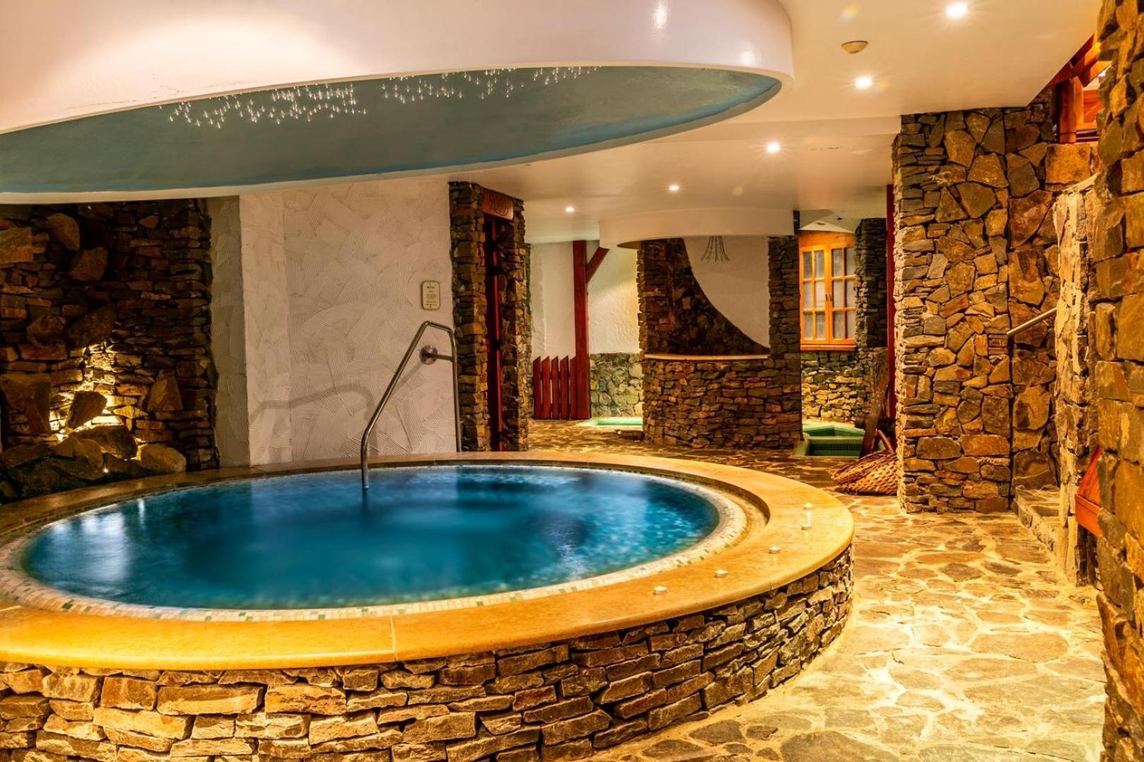 Kontakt Wellness Hotel Tatranska Lomnica Exterior photo