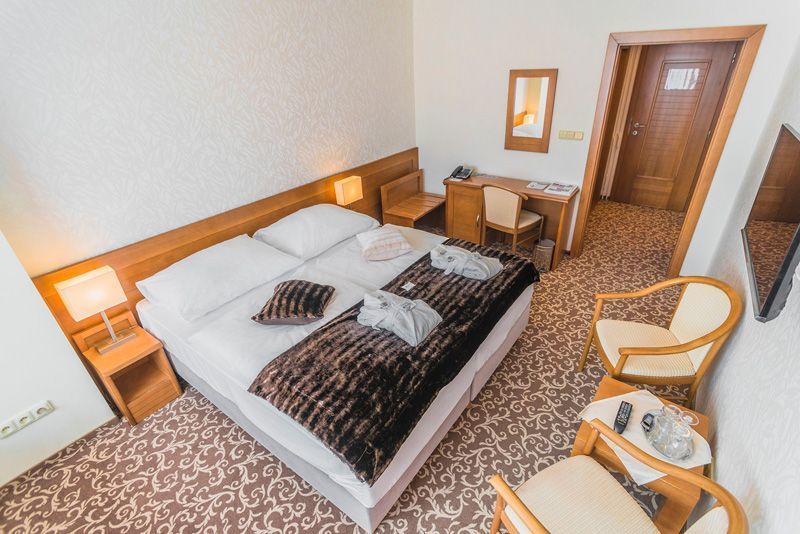 Kontakt Wellness Hotel Tatranska Lomnica Exterior photo